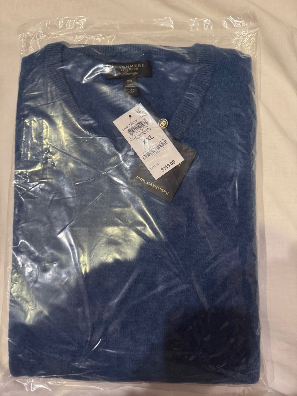 Men’s XXL, blue, cashmere sweater, brand new, never opened, v-neck